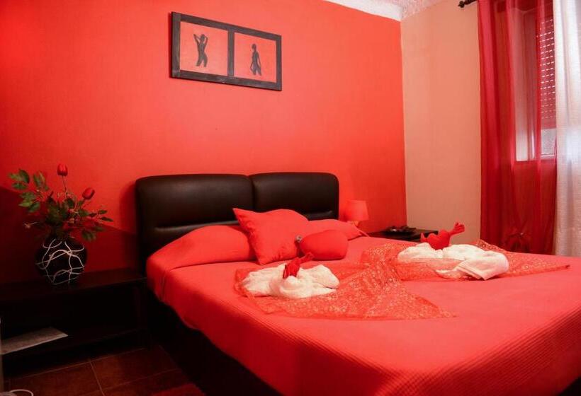 펜션 Seia Alojamentos Leitao