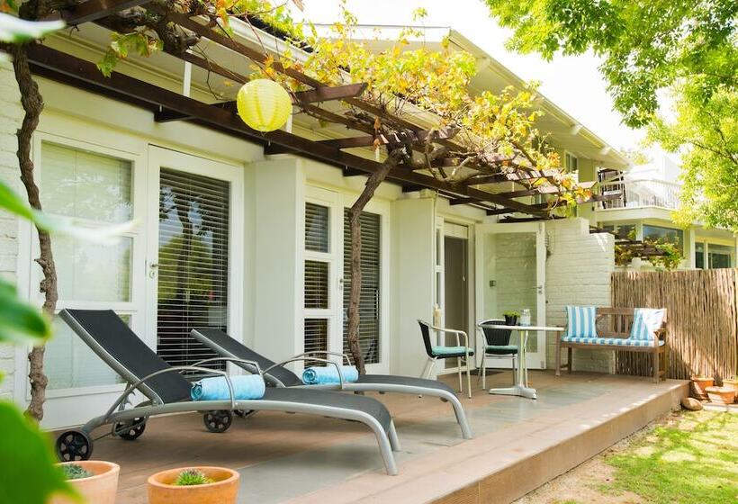 بنسيون Southern Cross Guesthouse