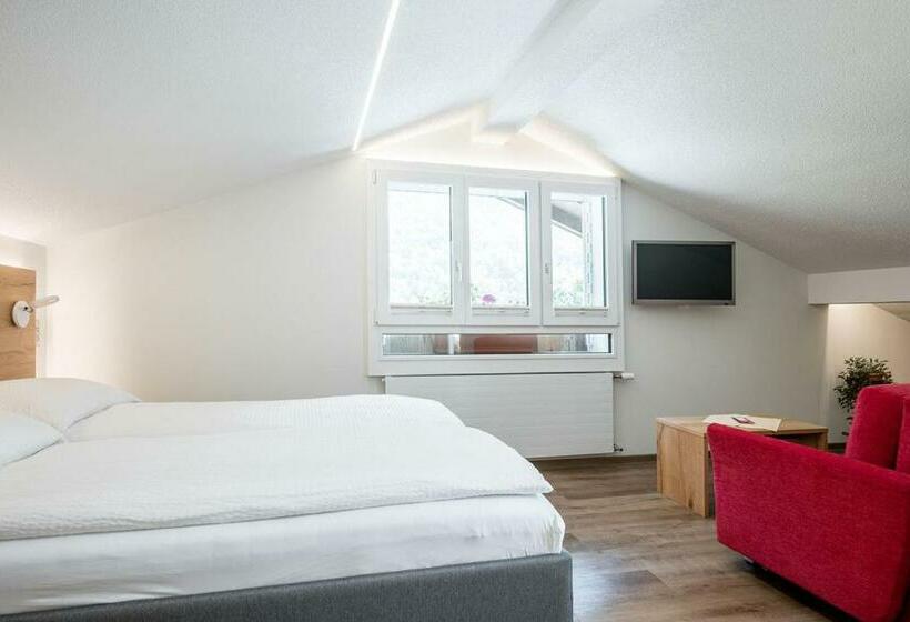 פנסיון Zur Traube