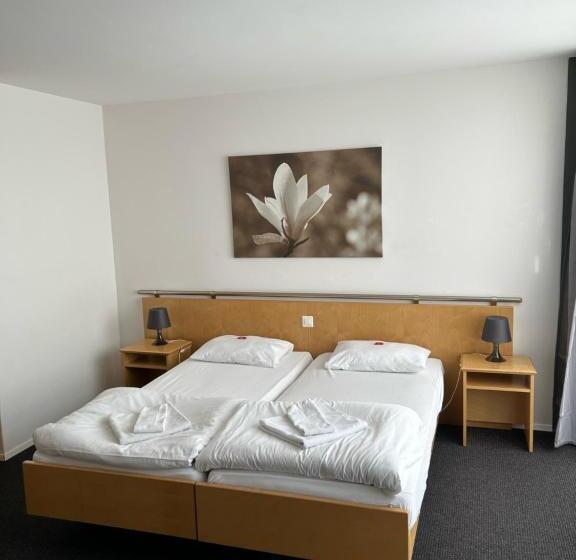 Primestay Hotel By Kostbar