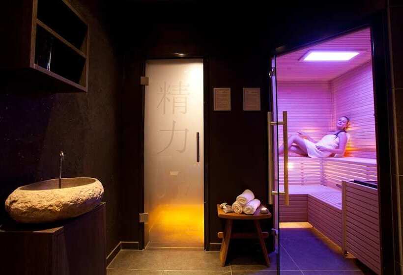 Wellness Hotel Zlatá Lípa