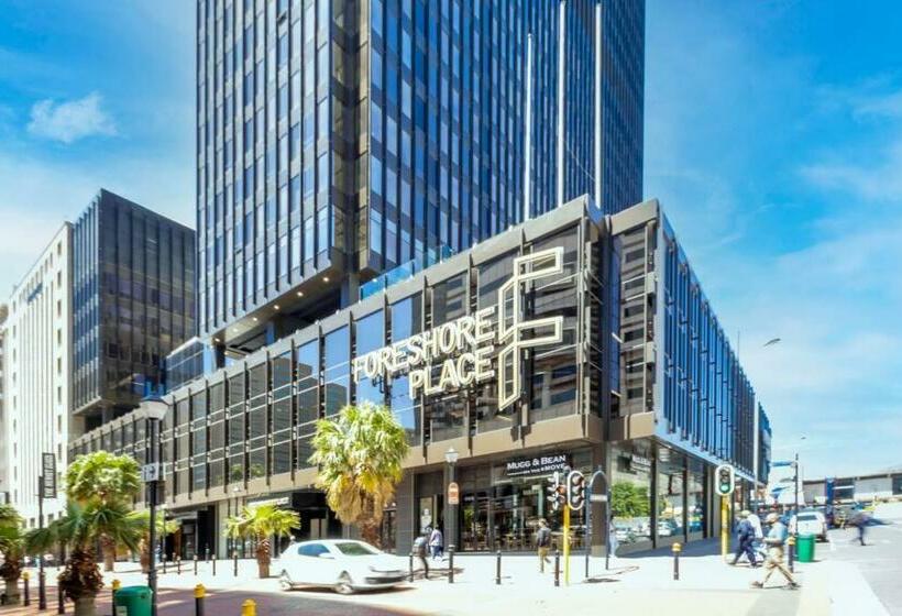 Alimama Spaces: The Rob S Foreshore Place