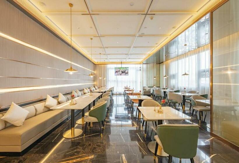 Atour Hotel Kunshan Baoyu Plaza North Changjiang Road