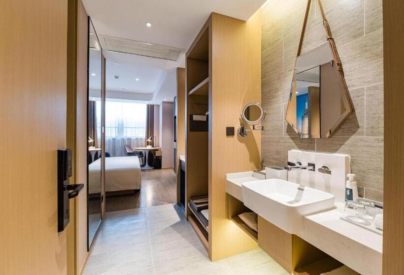 Atour Hotel Nanjing Olympic Sports Center Tianhe Plaza