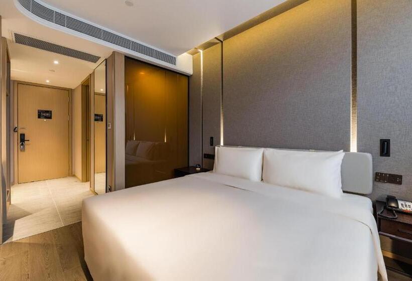 Atour Hotel Nanjing Olympic Sports Center Tianhe Plaza