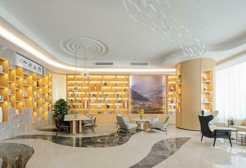 Atour Hotel Nanning Wuxiang Headquarter Base