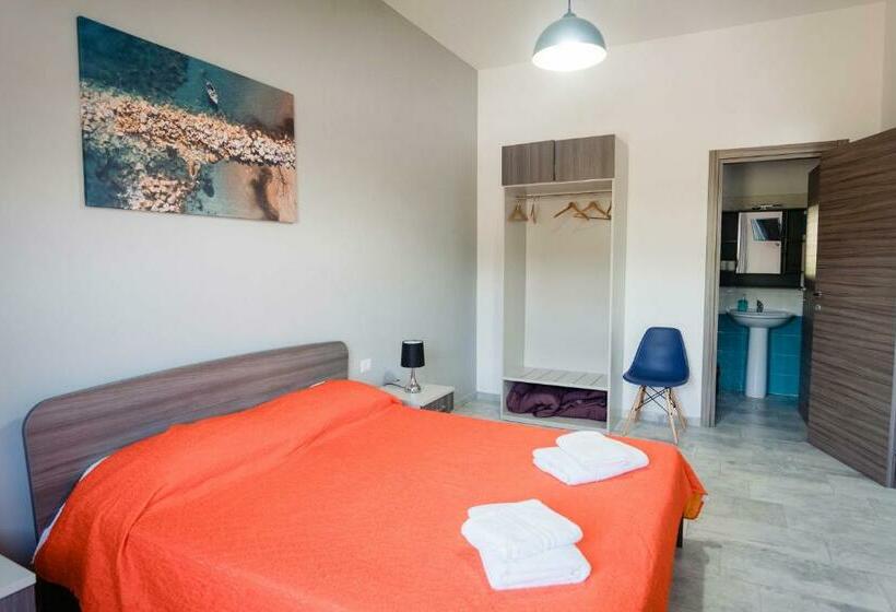 B&b Dell Infopoint La Via Silente