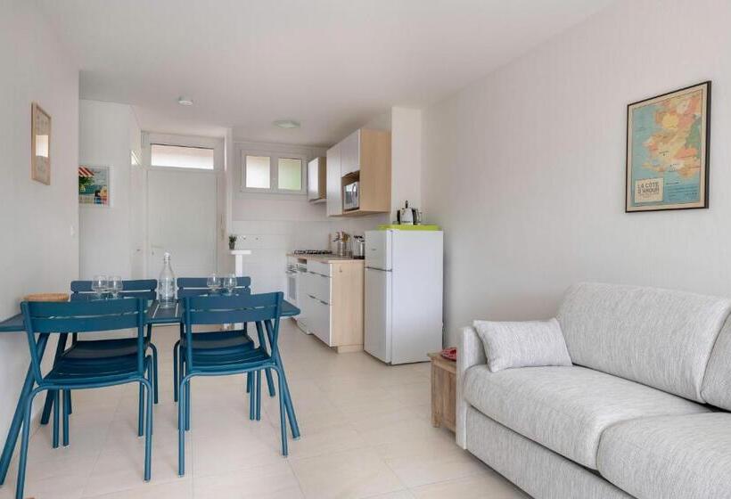 Bienvenue A Pornichet Dans Cet Appartement Vue Mer