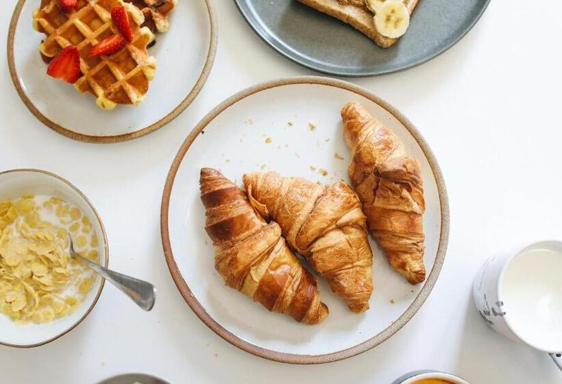 Chalet Cipolin Morzine   By Emerald Stay