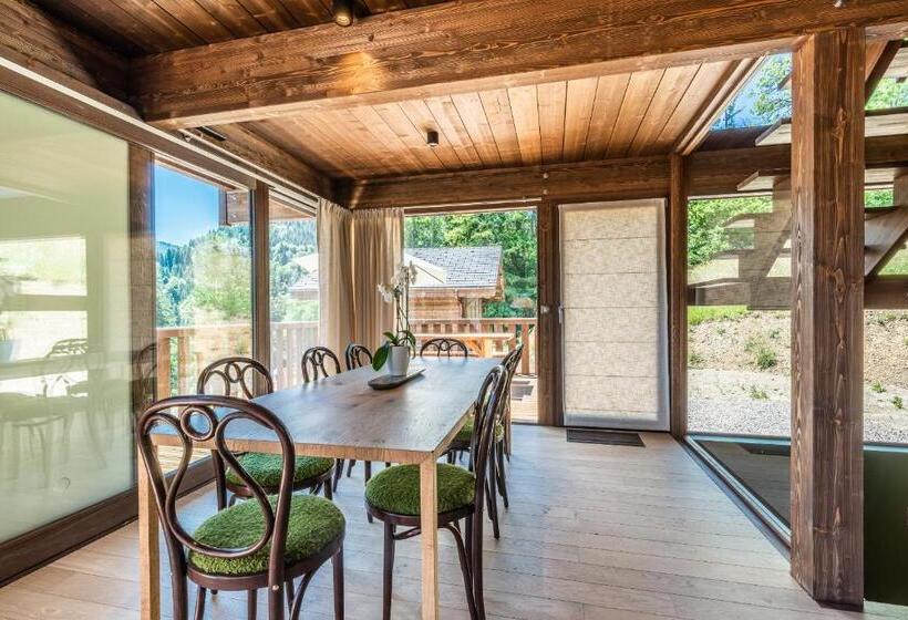 Chalet Cipolin Morzine   By Emerald Stay