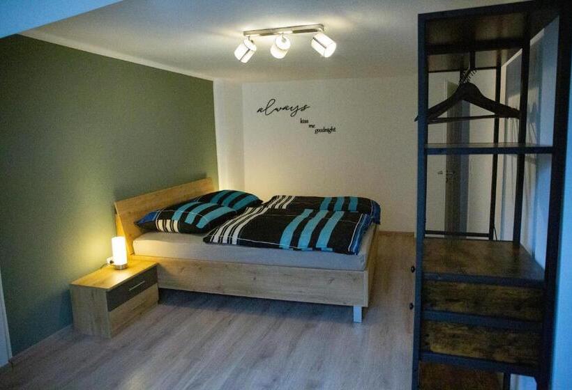 Ferienwohnung Mitten In Saarburg