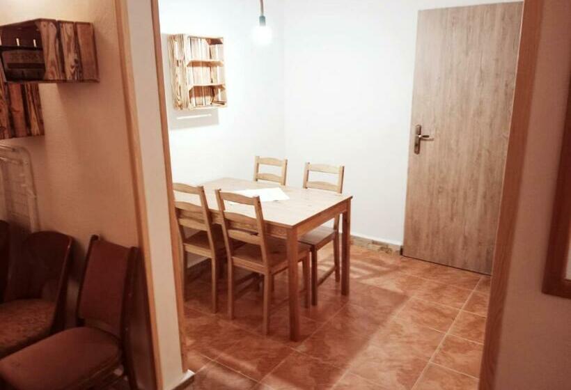 Hostel Pod šerákem