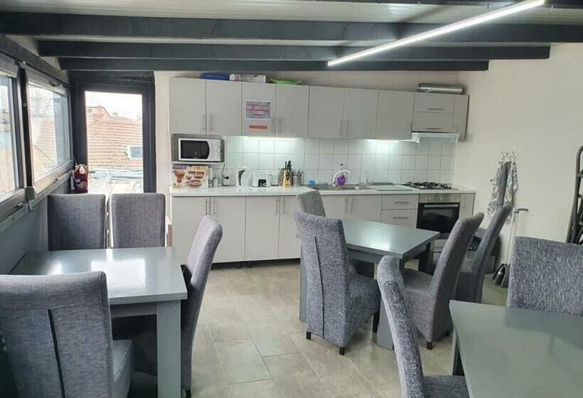 בית מלון כפרי Amalya Holidays