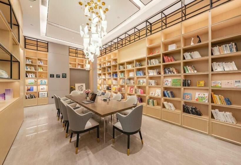 Atour Hotel Hai An City Government