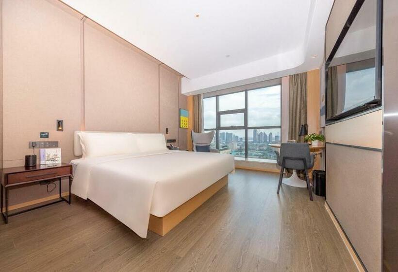 Atour Hotel Wuhan International Expo Center