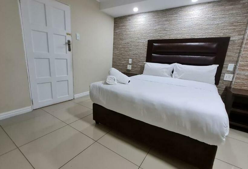 Bayside Hotel Pinetown