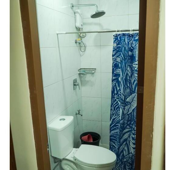 M28 Hotel And Apartments