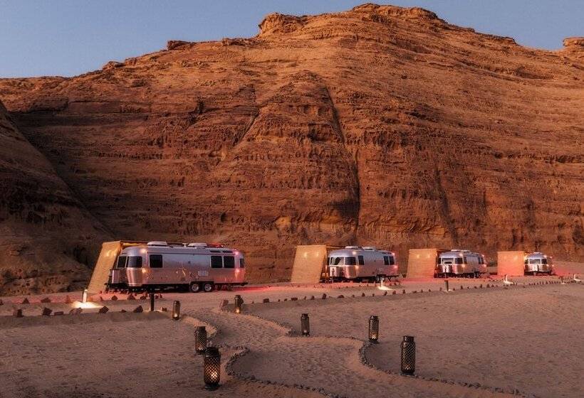 فندق Caravan By Habitas