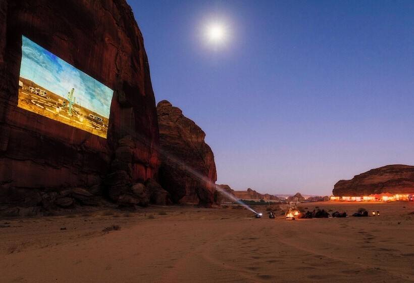 فندق Caravan By Habitas