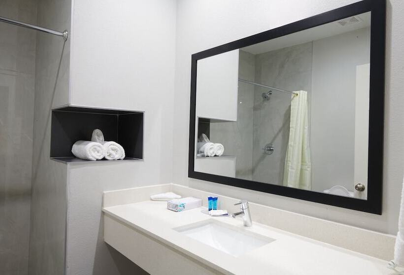 ホテル Crystal Inn