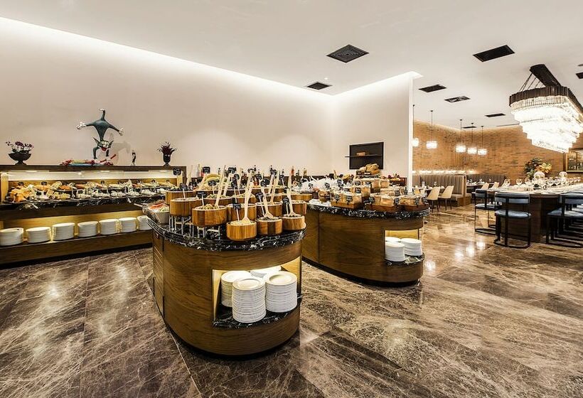 فندق Dedeman Kartepe Kocaeli