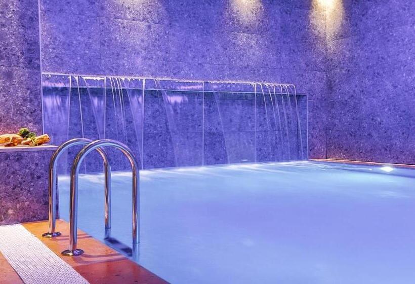 فندق Dedeman Kartepe Kocaeli