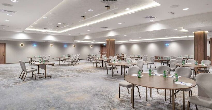 Отель Doubletree By Hilton Plovdiv Center