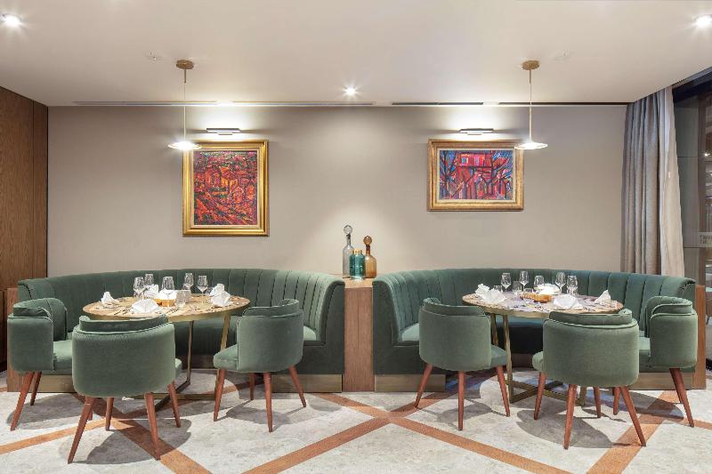 Отель Doubletree By Hilton Plovdiv Center