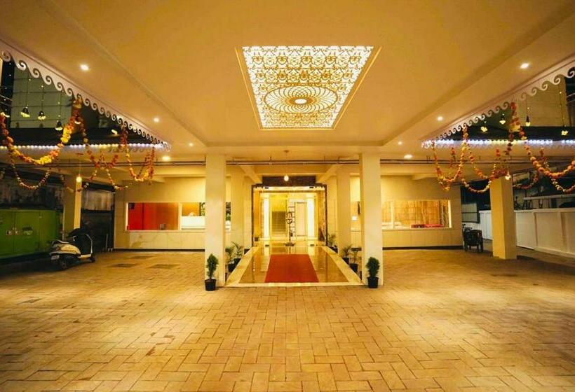 فندق Geetha Govindham