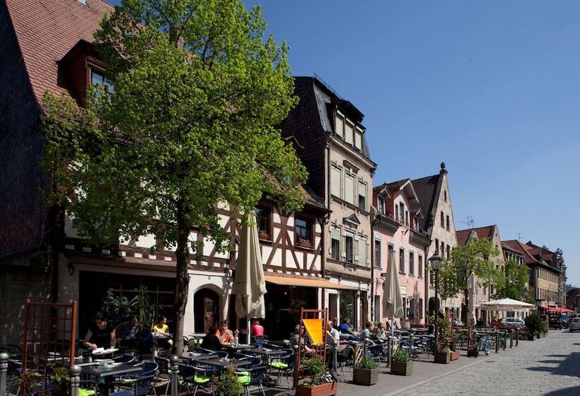 호텔 Holiday Inn Express Fürth, An Ihg