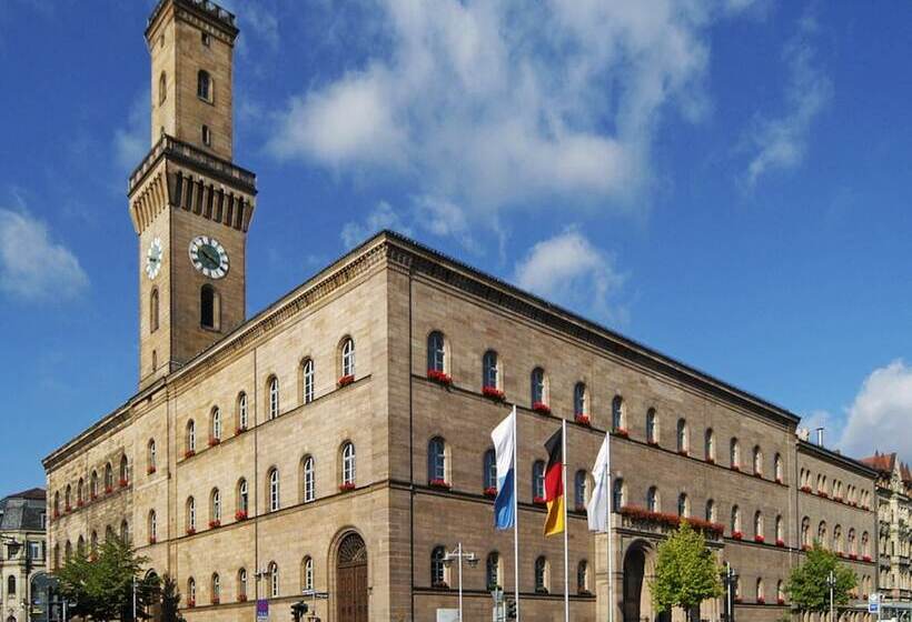 Отель Holiday Inn Express Fürth, An Ihg