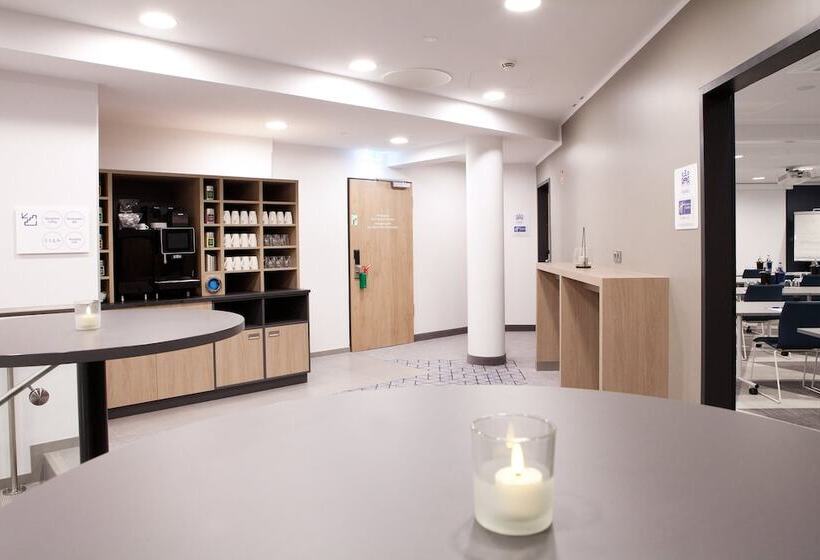 호텔 Holiday Inn Express Fürth, An Ihg