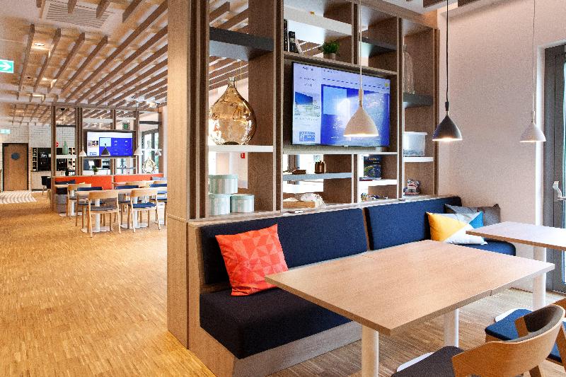 Отель Holiday Inn Express Fürth, An Ihg