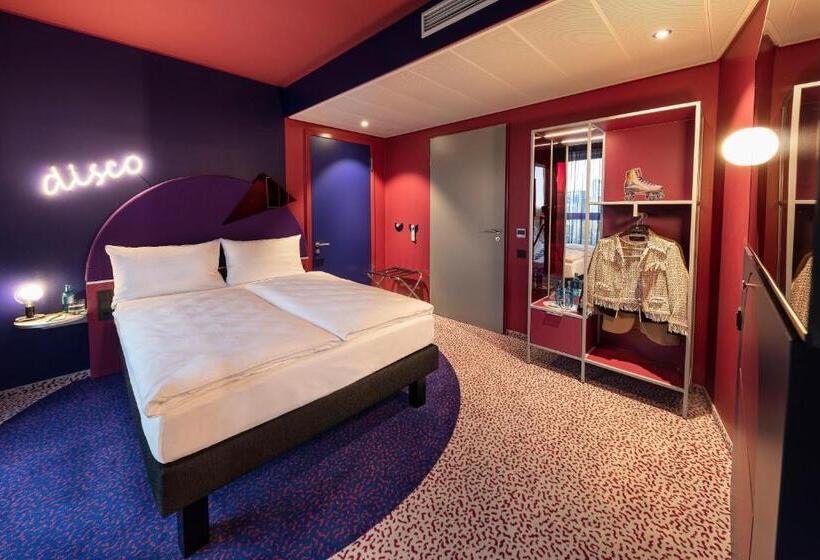 هتل Ibis Styles Muenchen Perlach