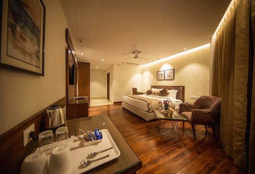 فندق Justa Grand View Resort & Spa, Manali