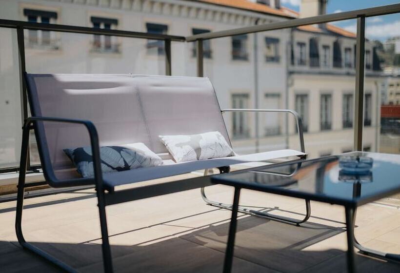 ホテル Keystone Hôtel & Spa