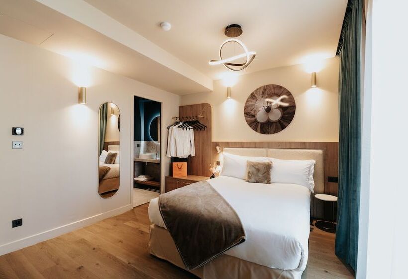 ホテル Keystone Hôtel & Spa