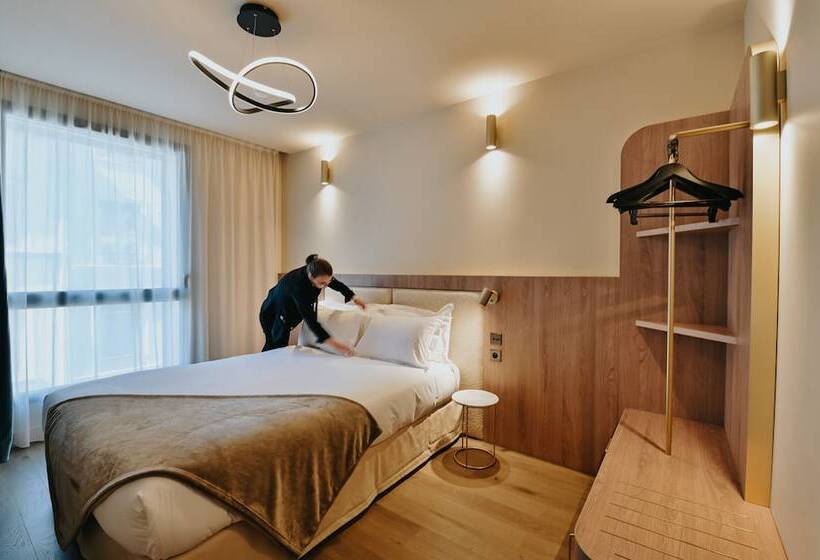 ホテル Keystone Hôtel & Spa