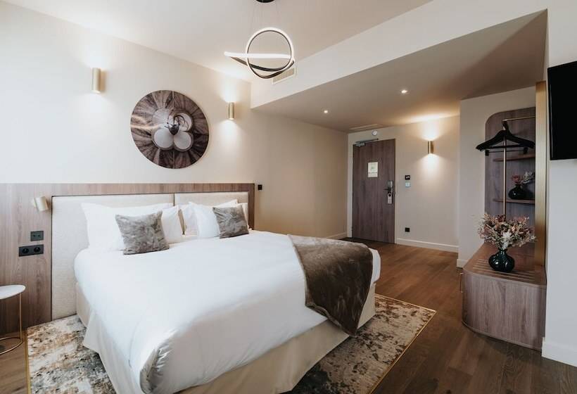 ホテル Keystone Hôtel & Spa