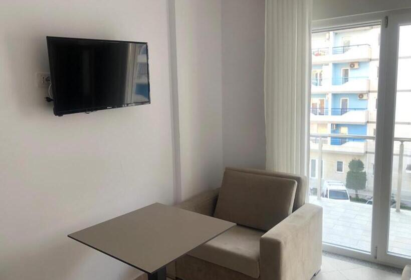 호텔 Mario, Shengjin