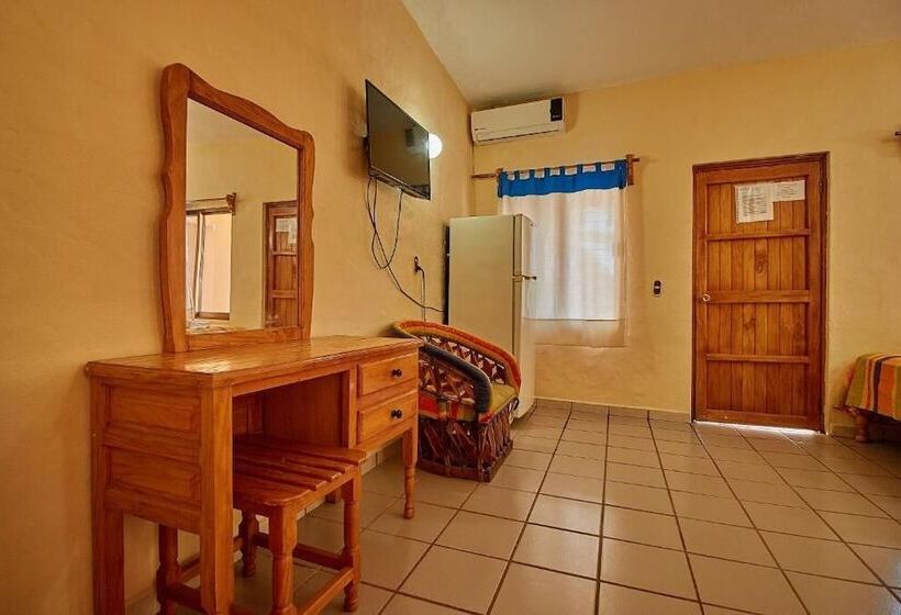 فندق Ricardos Bungalows