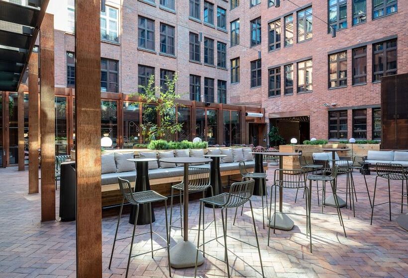 Hotel Scandic Helsinki Hub