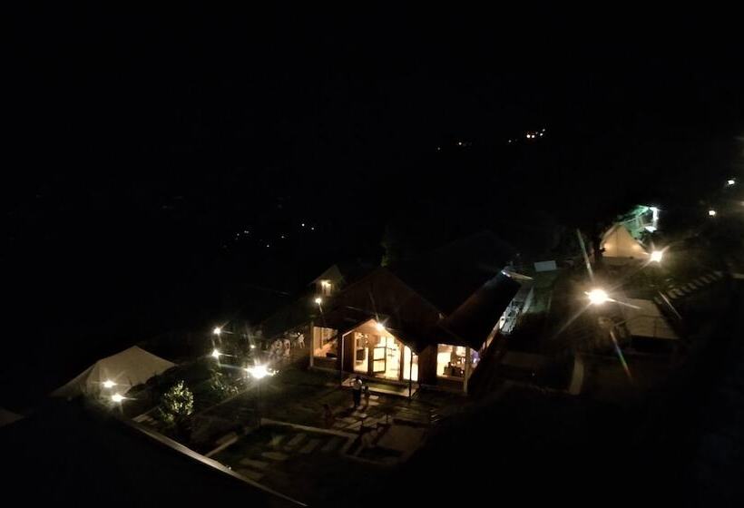 ホテル The Bugyal