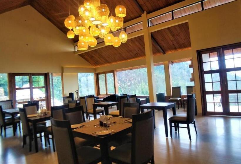 ホテル The Bugyal