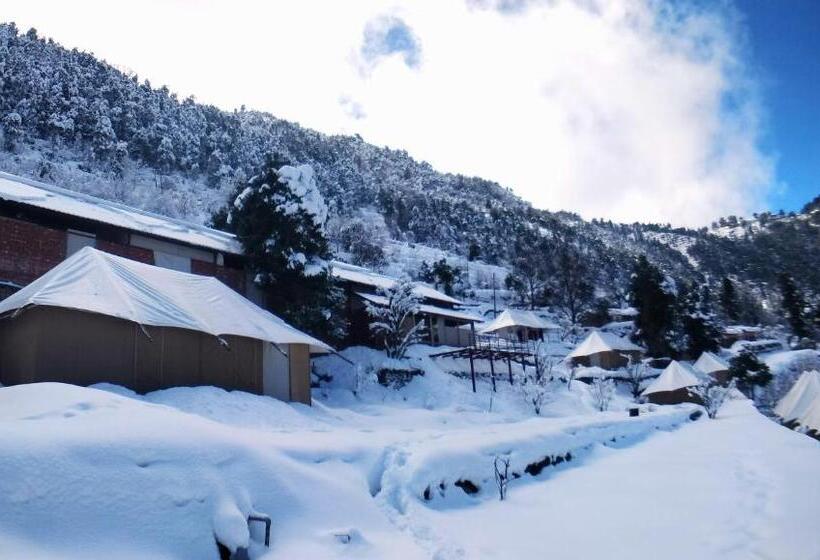 ホテル The Bugyal