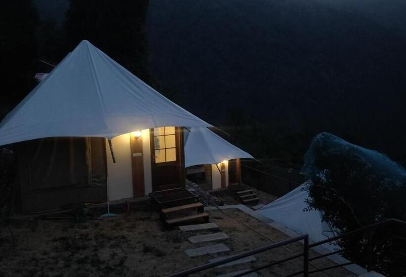 ホテル The Bugyal