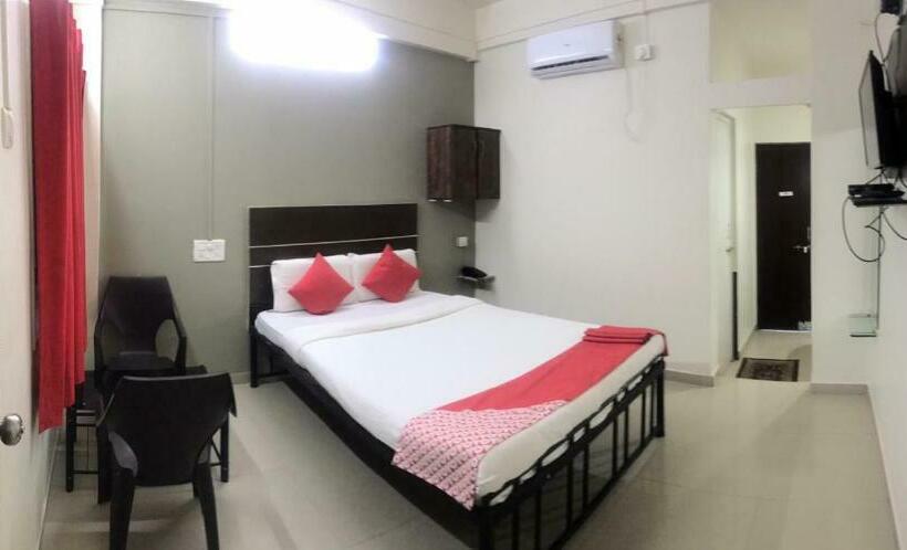 בית מלון כפרי Walstar S Castle View