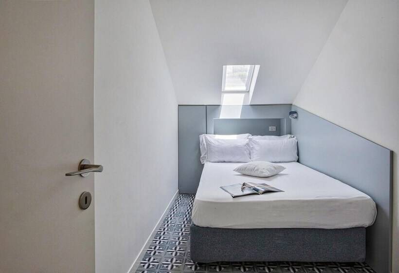 Luxury Central Design Apartment