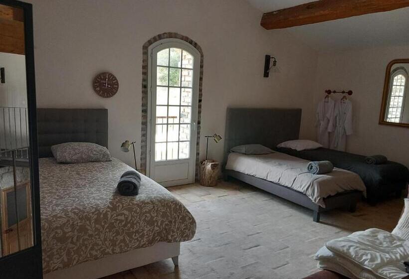 Mas Du Dragon   8 Personnes  Jacuzzi Piscine Chaufée