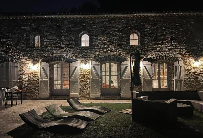 Mas Du Dragon   8 Personnes  Jacuzzi Piscine Chaufée